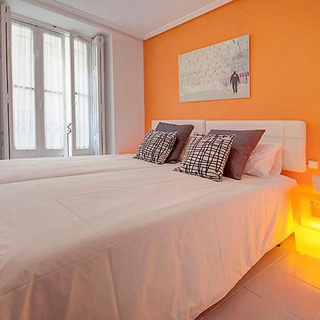 Beds & Breaks Danna Apartment Valencia Bagian luar foto