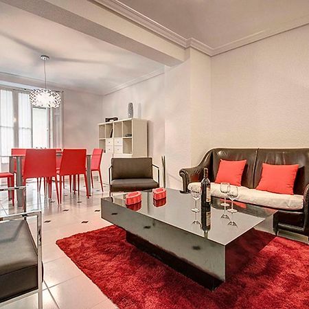 Beds & Breaks Danna Apartment Valencia Bagian luar foto