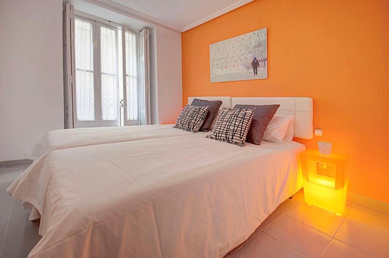 Beds & Breaks Danna Apartment Valencia Bagian luar foto